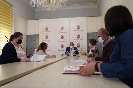 Imagen La Diputación contribuye con 90.000 euros a la actividad desarrollada por los Grupos de Acción Local para dar cumplimiento al programa LEADER